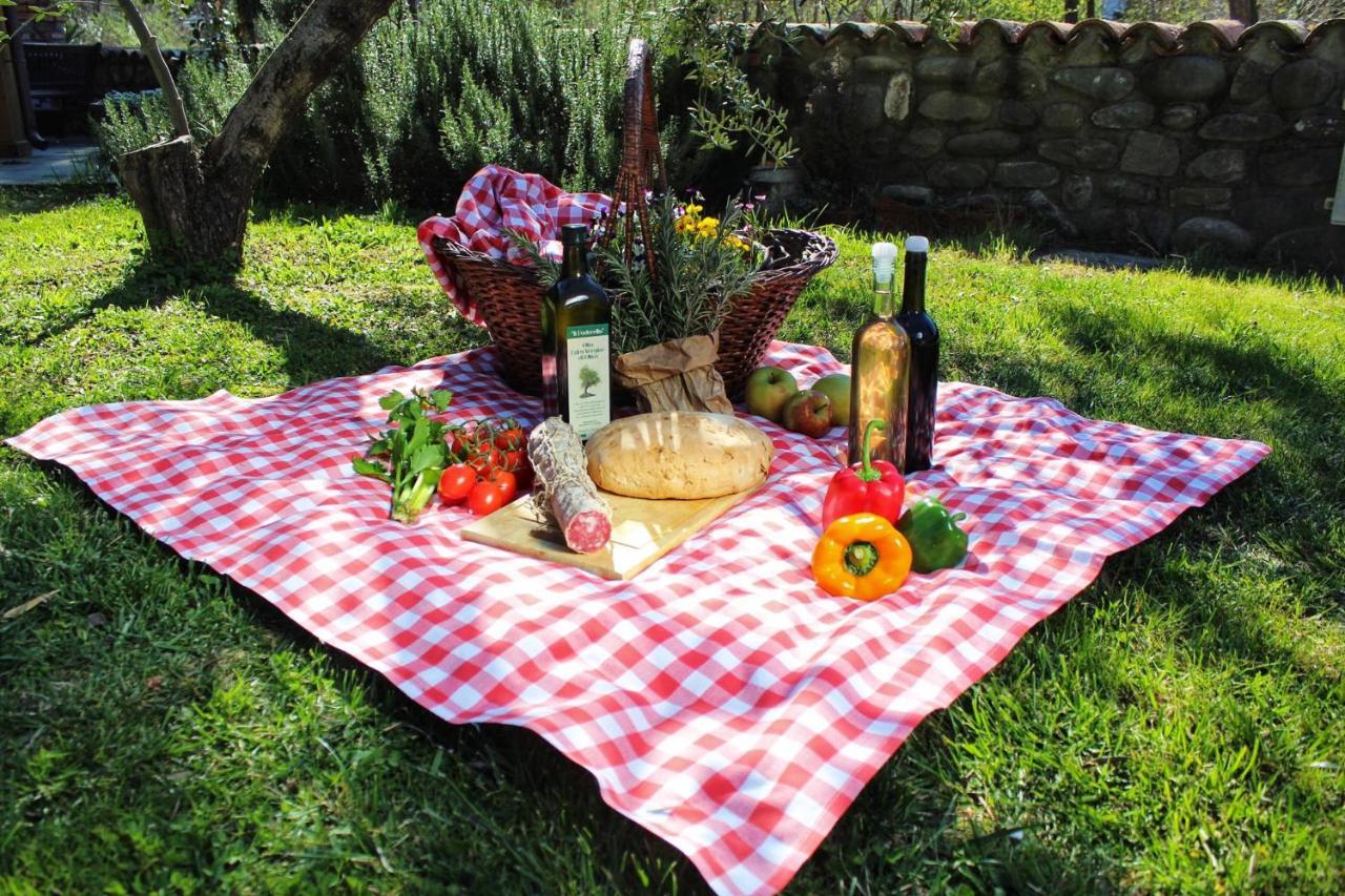 Agriturismo Il Poderetto Licciana Nardi Buitenkant foto